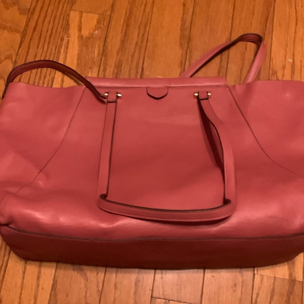 Large Capacity Salmon Pink Handbags